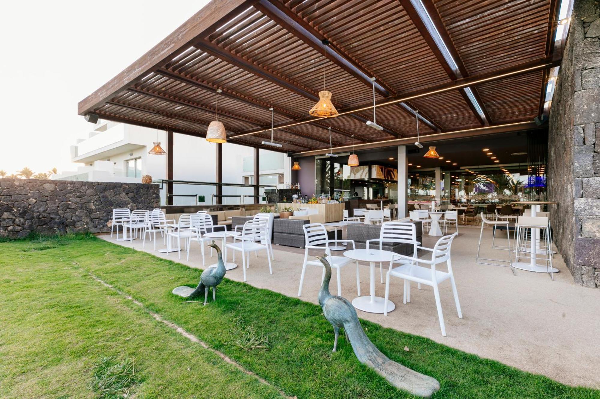 Hd Beach Resort Costa Teguise Eksteriør billede